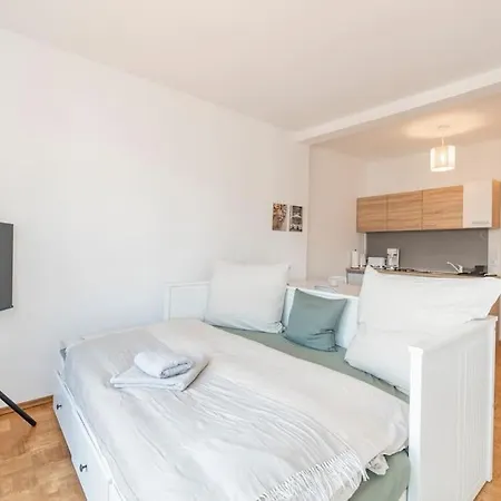 Apartment Stilvolles Fuer 4 Pers.